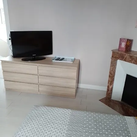 Chez Patrice לינה וארוחת בוקר 3*